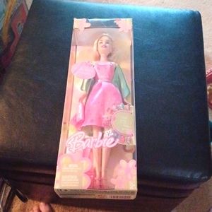 BNIB Barbie " Totally Spring Primavera" collectors doll